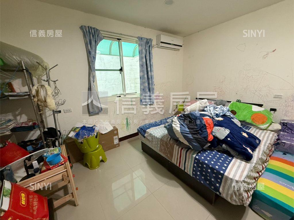 龍岡人文典藏透天房屋室內格局與周邊環境