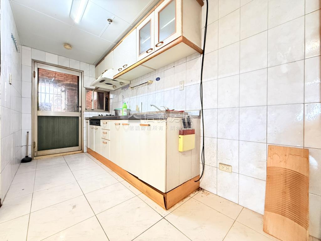 高屋御觀邸高樓採光美四房房屋室內格局與周邊環境