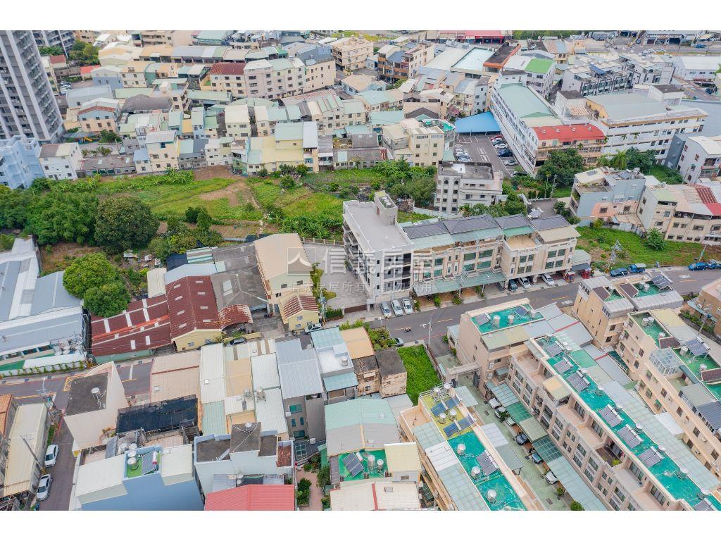 近國道４號企業總部房屋室內格局與周邊環境