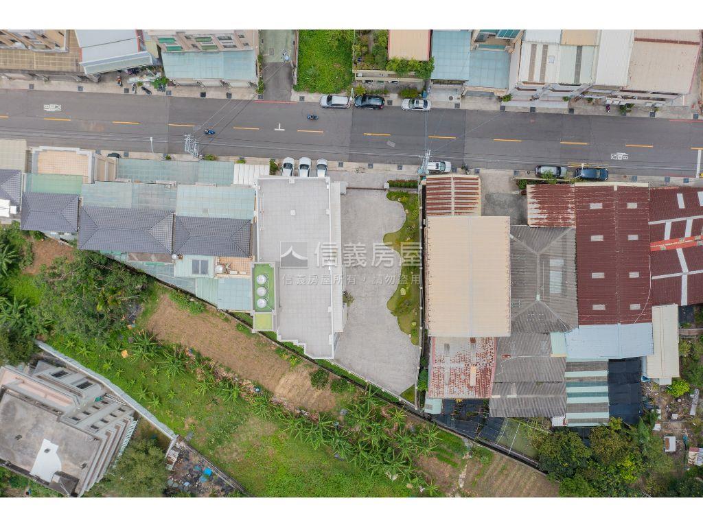 近國道４號企業總部房屋室內格局與周邊環境