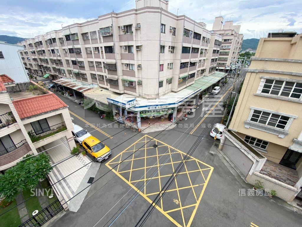長億震後大地坪角間別墅房屋室內格局與周邊環境