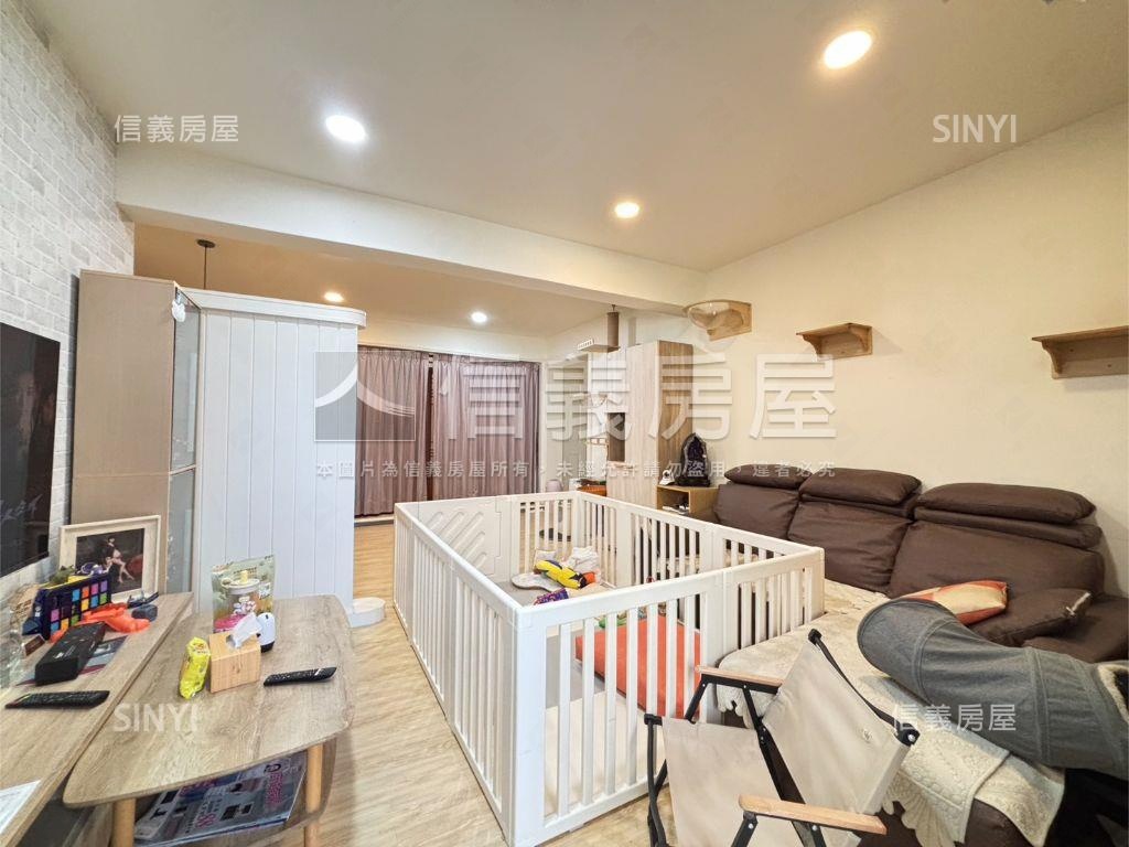 低總價春日路大空間三房房屋室內格局與周邊環境