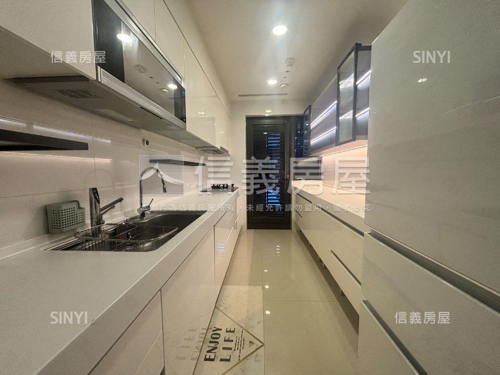 水立方精裝河景大戶房屋室內格局與周邊環境