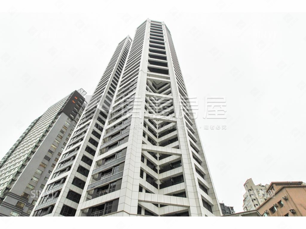 水立方精裝河景大戶房屋室內格局與周邊環境