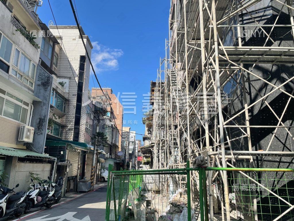 士林竣Ａ２＿五樓３房車位房屋室內格局與周邊環境