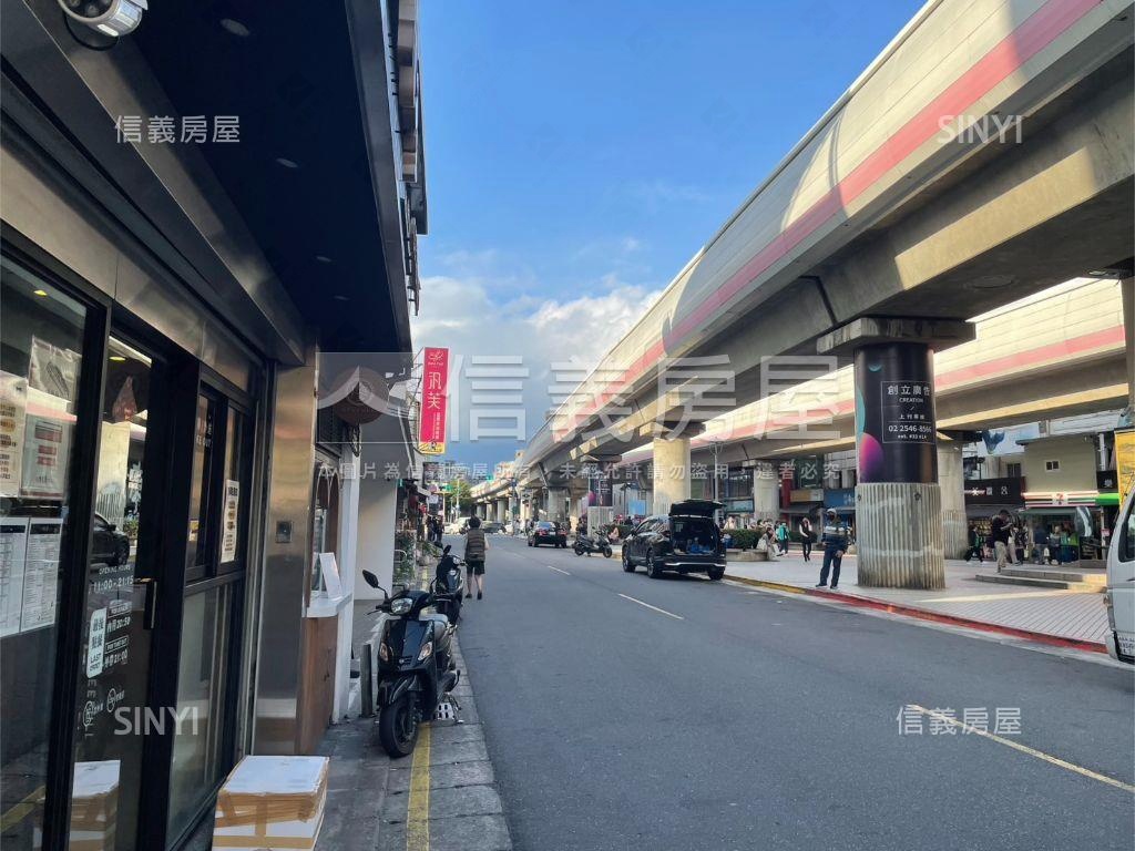 士林竣Ａ２＿五樓３房車位房屋室內格局與周邊環境
