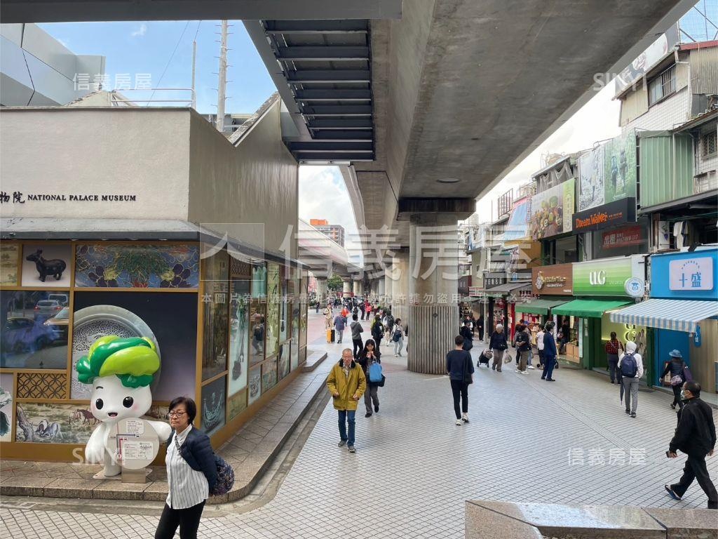 士林竣Ａ２＿五樓３房車位房屋室內格局與周邊環境