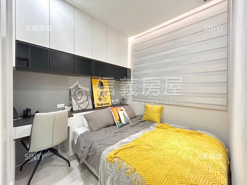 雲峰２Ｃ三房裝潢美屋房屋室內格局與周邊環境