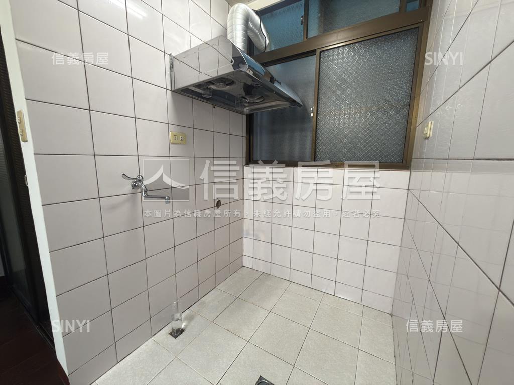 南紡核心精緻兩房宅房屋室內格局與周邊環境