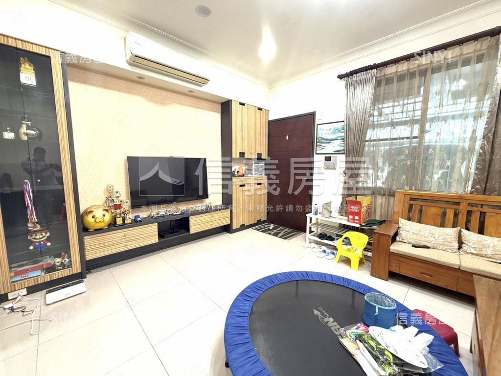 新屋震後大面寬四房美墅房屋室內格局與周邊環境