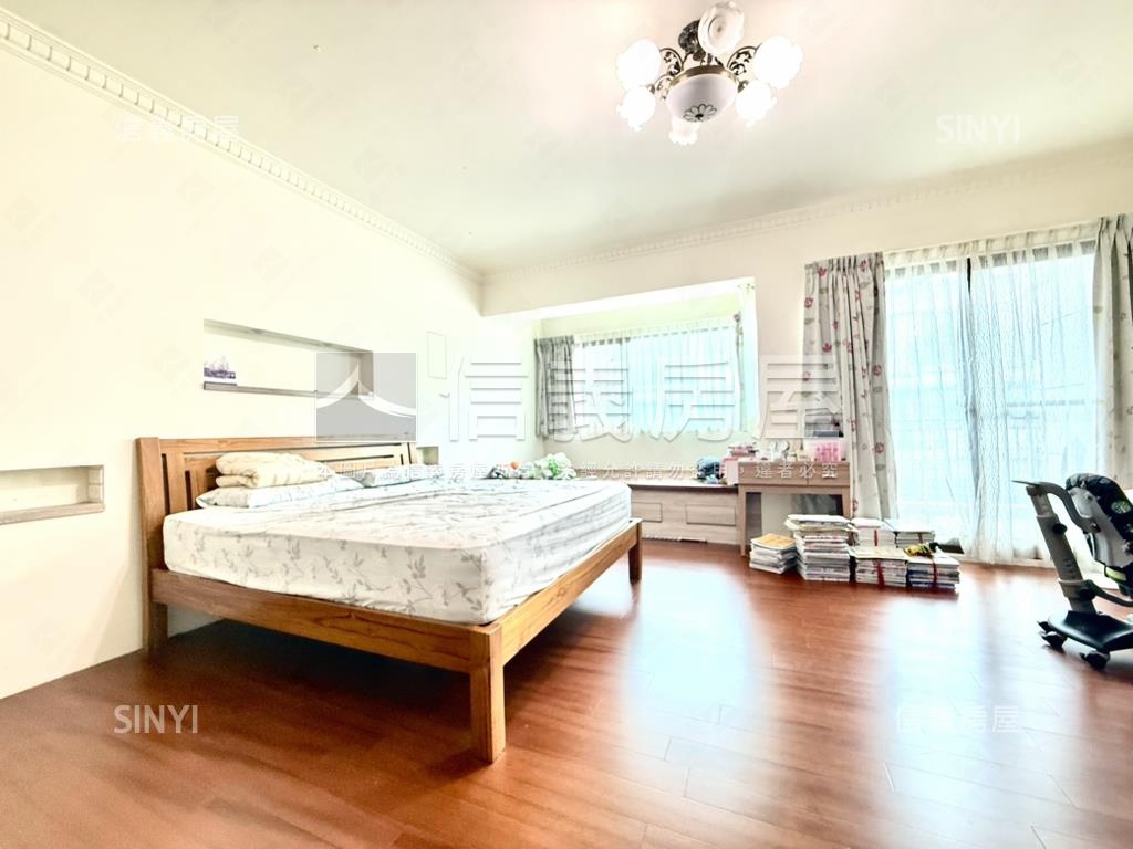新屋震後大面寬四房美墅房屋室內格局與周邊環境