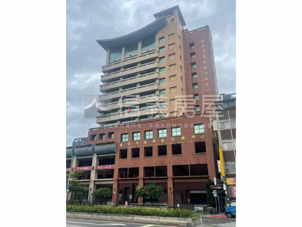 大空間邊間亮亮屋房屋室內格局與周邊環境