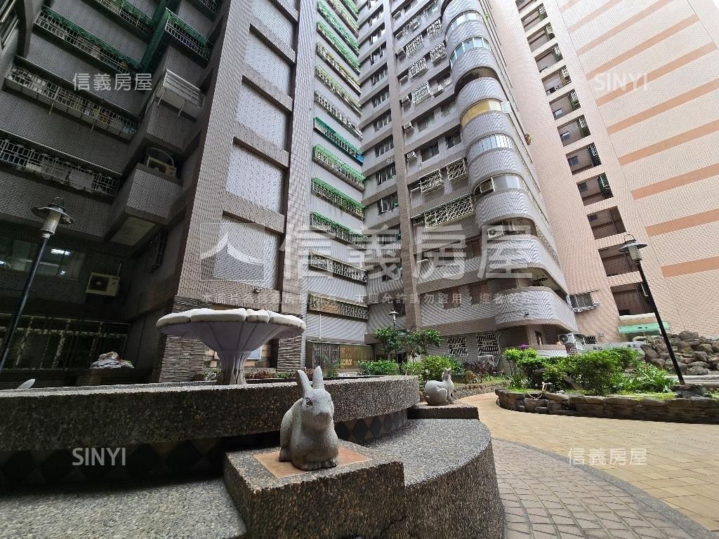 近高鐵大四房溫馨美宅房屋室內格局與周邊環境