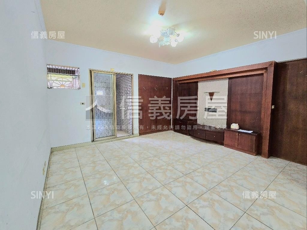 近高鐵大四房溫馨美宅房屋室內格局與周邊環境
