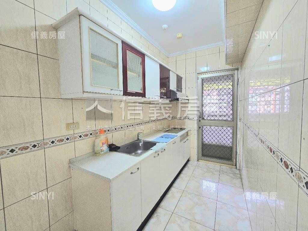 近高鐵大四房溫馨美宅房屋室內格局與周邊環境