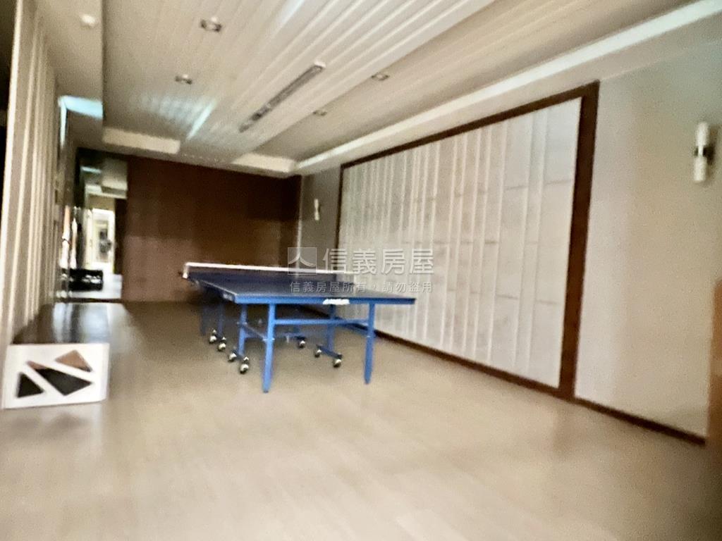 劍潭電梯可辦公房屋室內格局與周邊環境