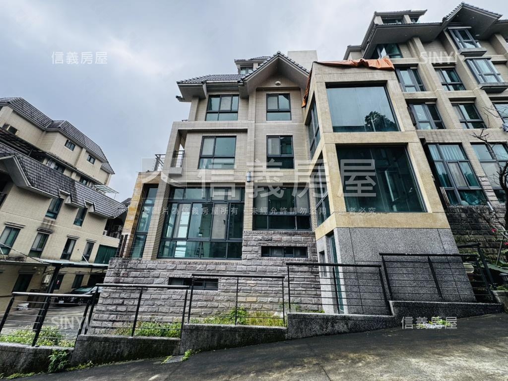 屋主好想賣之夢想大別墅房屋室內格局與周邊環境