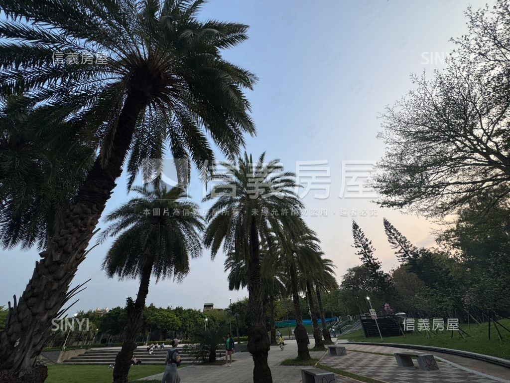 公園景觀強未來強店面房屋室內格局與周邊環境