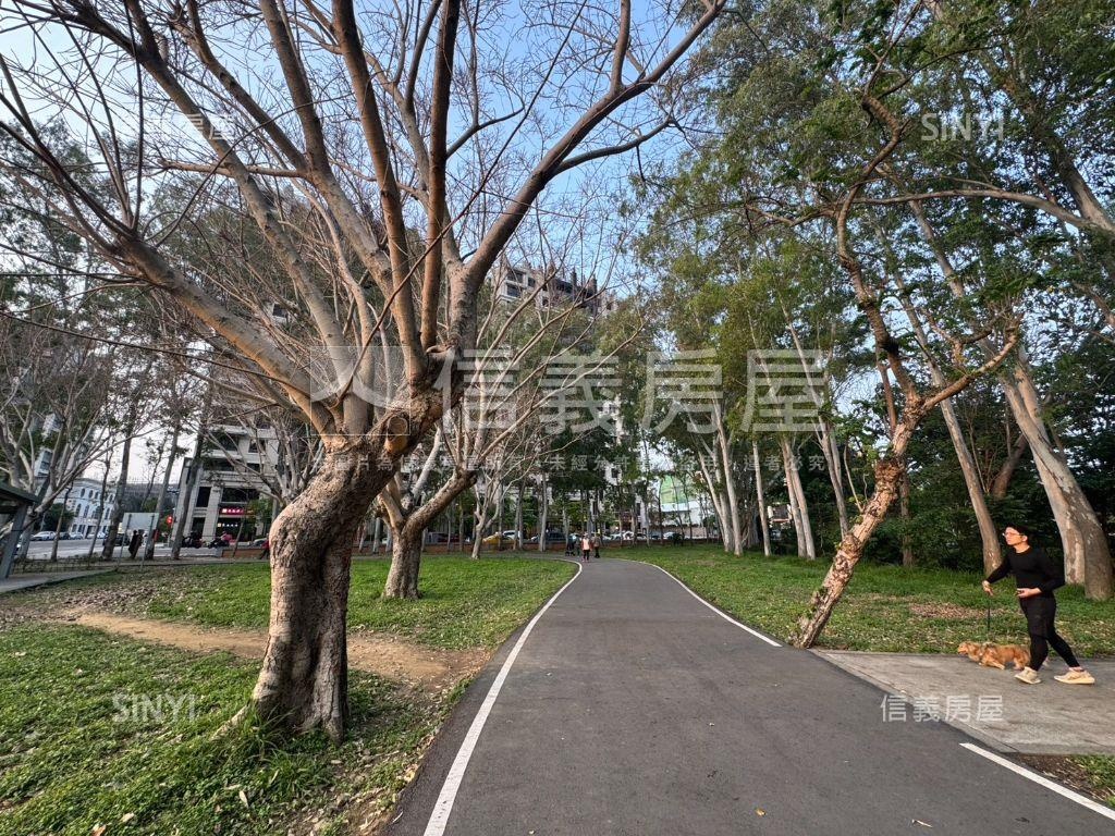 公園景觀強未來強店面房屋室內格局與周邊環境
