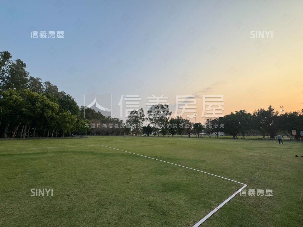 公園景觀強未來強店面房屋室內格局與周邊環境