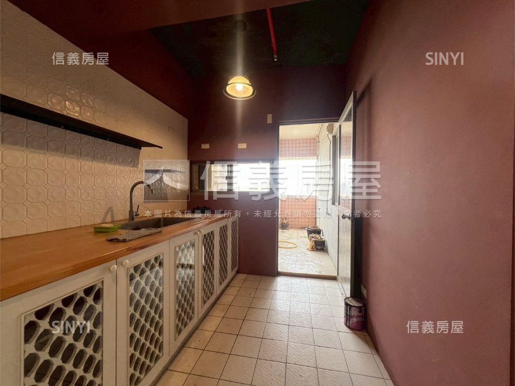 近建工商圈獨調設計宅房屋室內格局與周邊環境