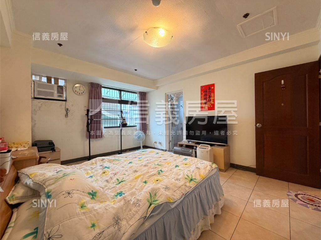 精忠報國景觀三房車位房屋室內格局與周邊環境