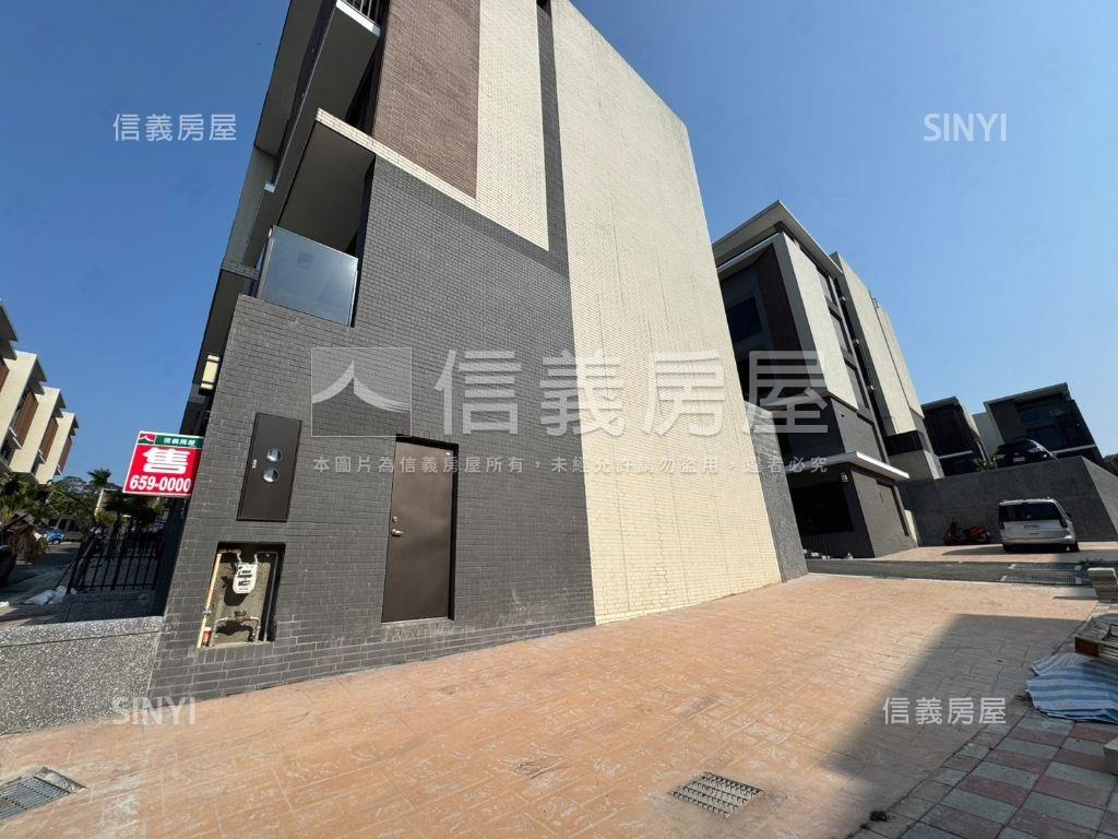 有謙家園邊間庭院大戶房屋室內格局與周邊環境