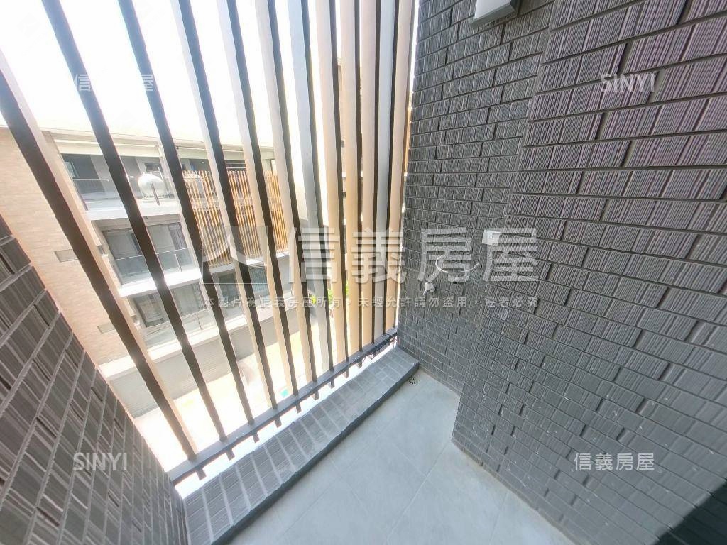 有謙家園邊間庭院大戶房屋室內格局與周邊環境