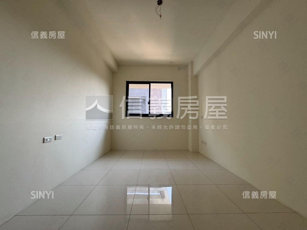 有謙家園邊間庭院大戶房屋室內格局與周邊環境