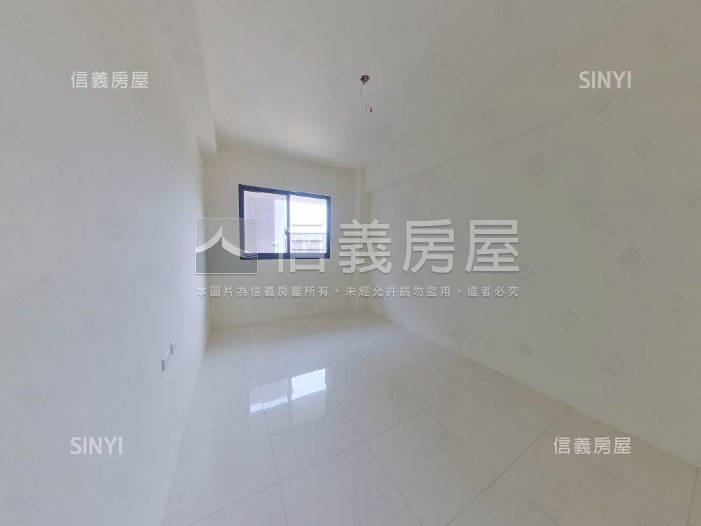 有謙家園邊間庭院大戶房屋室內格局與周邊環境