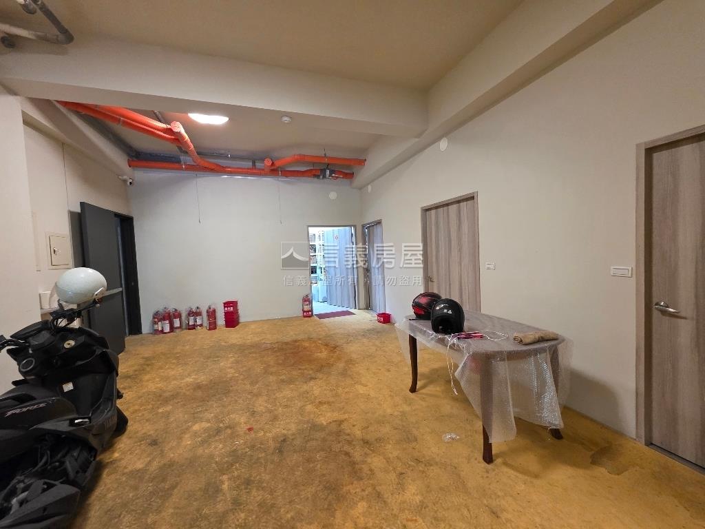 淡水美景傳家豪邸庭院車位房屋室內格局與周邊環境