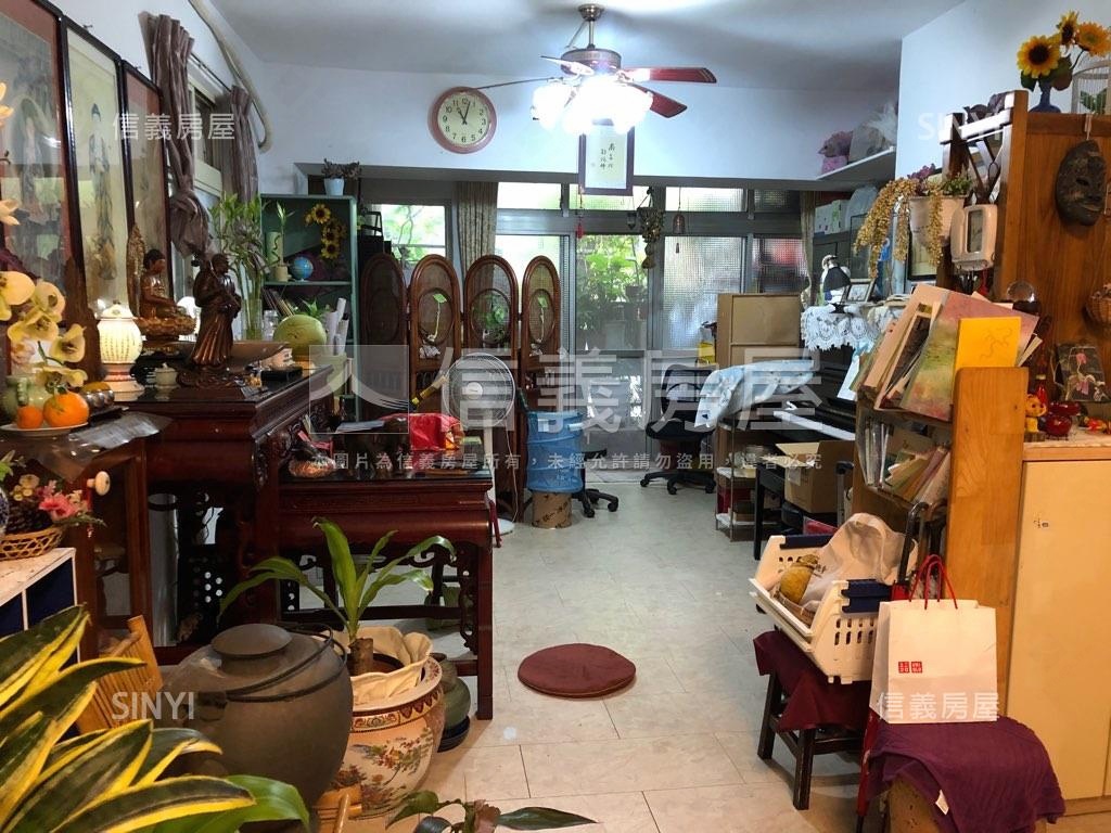 士林捷運美寓珠寶盒房屋室內格局與周邊環境