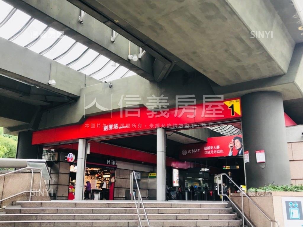 士林捷運美寓珠寶盒房屋室內格局與周邊環境
