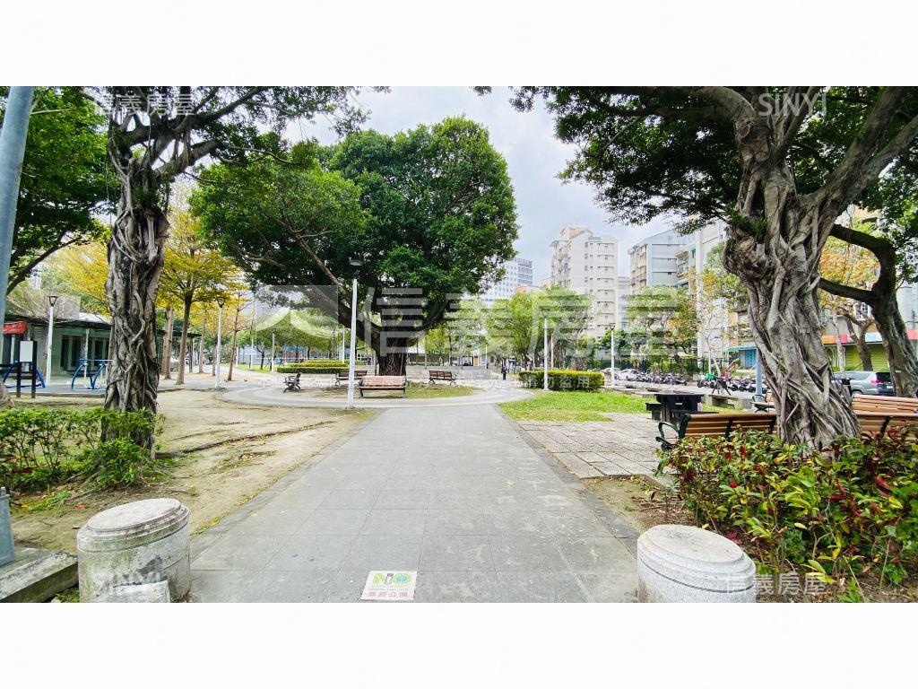 士林捷運美寓珠寶盒房屋室內格局與周邊環境