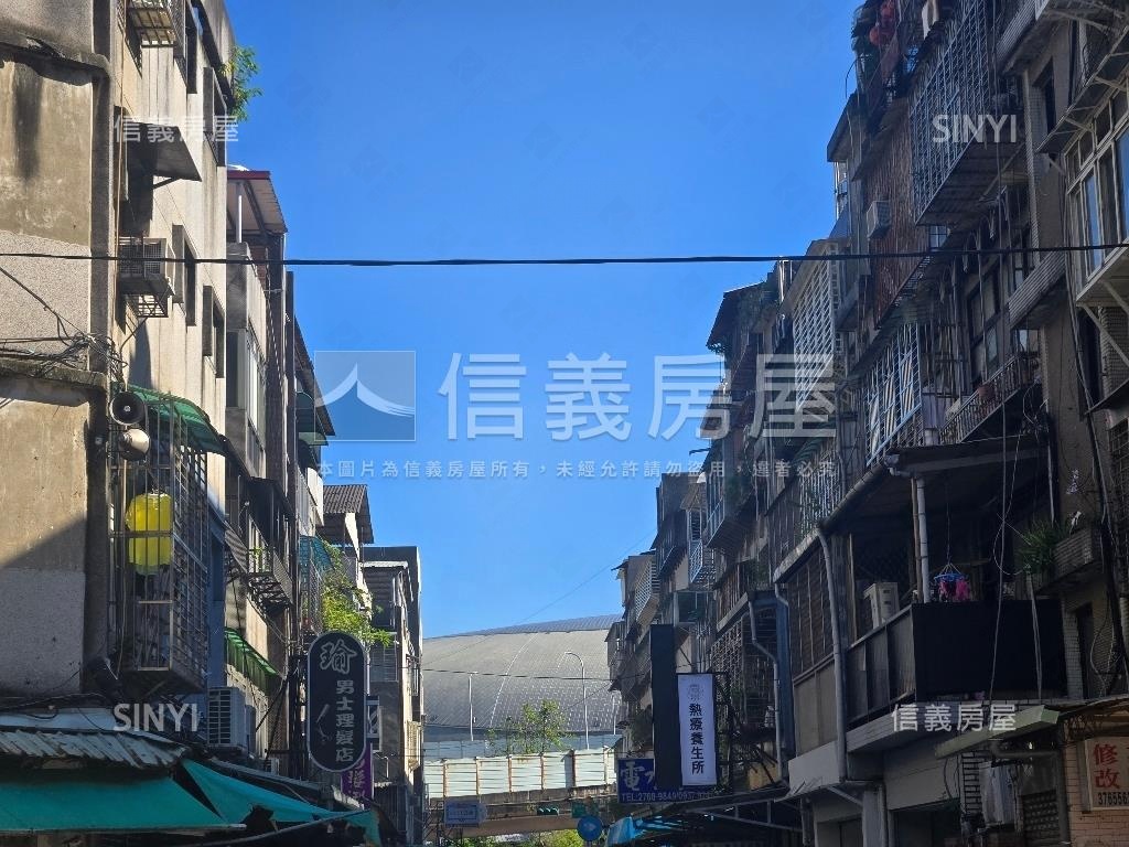 １１米路寬方正黑土宅房屋室內格局與周邊環境