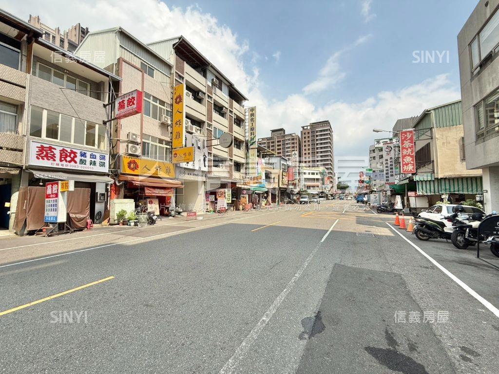 城市凰家三房附Ｂ１平車位房屋室內格局與周邊環境