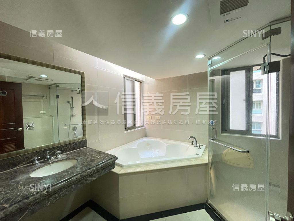 友友百達翡儷綠景四房雙車房屋室內格局與周邊環境