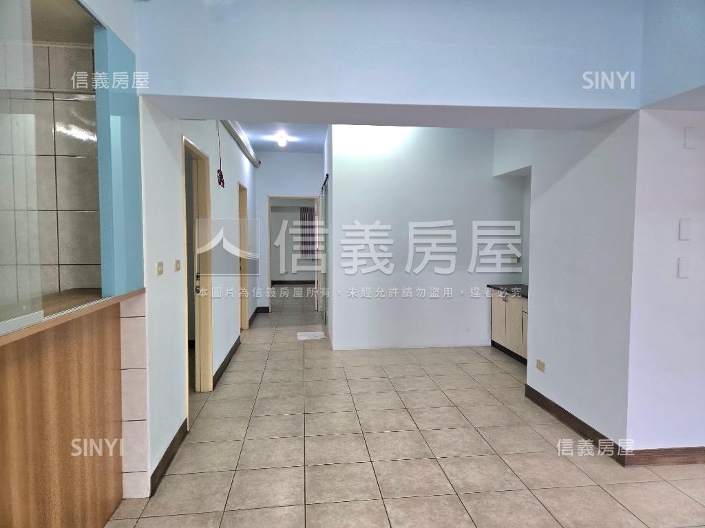 民俗公園大地交響房屋室內格局與周邊環境