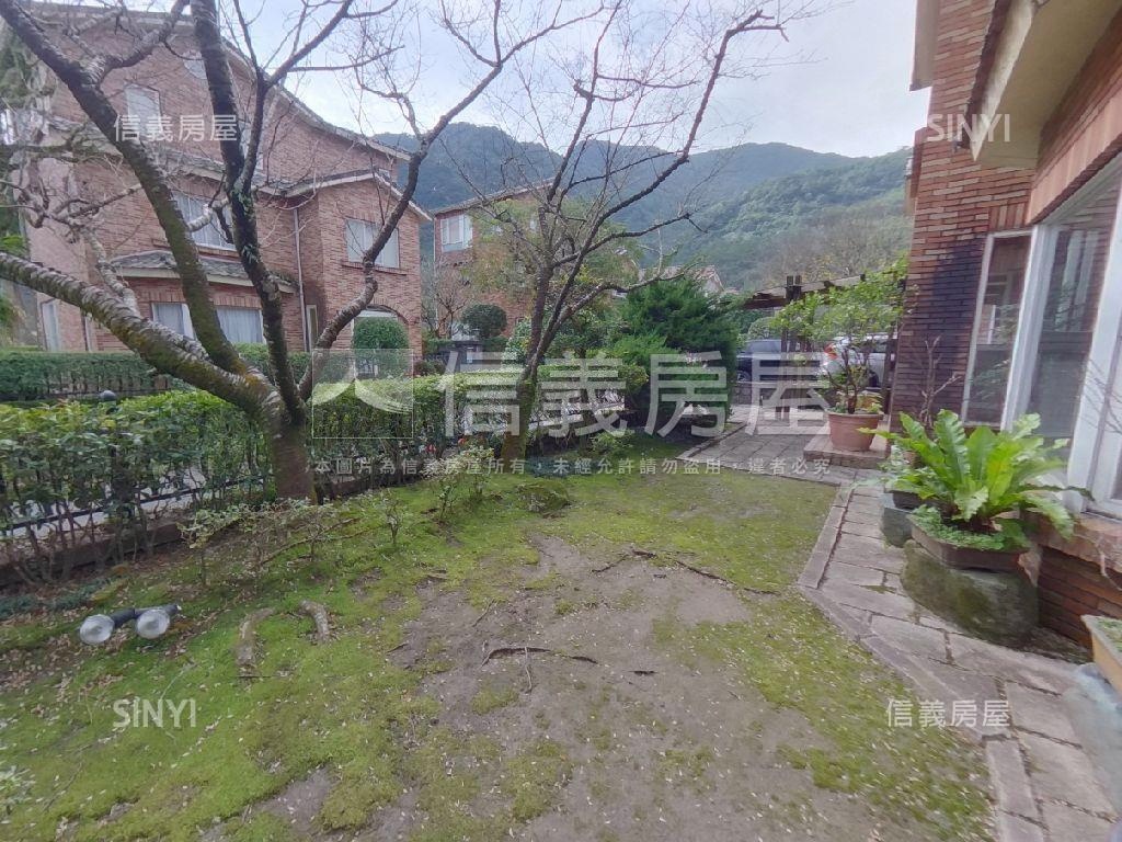 秀岡Ａ區美式庭院別墅房屋室內格局與周邊環境