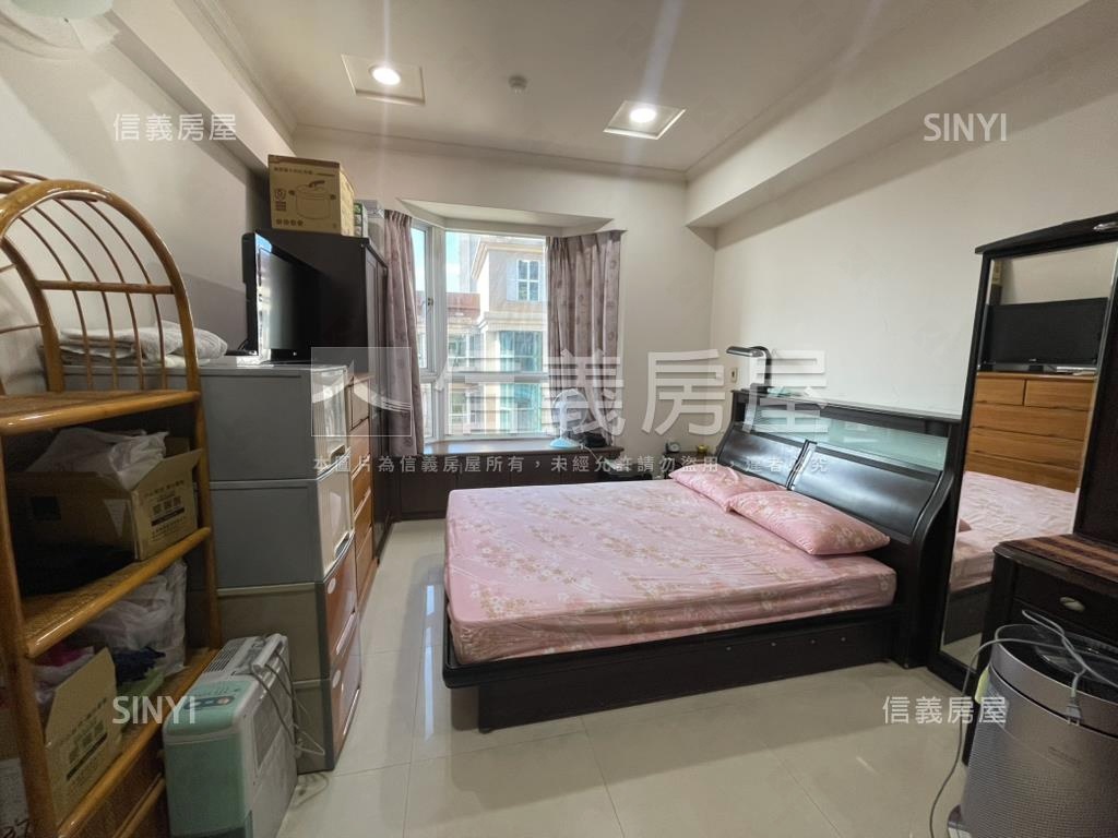 臻愛沐光三房房屋室內格局與周邊環境