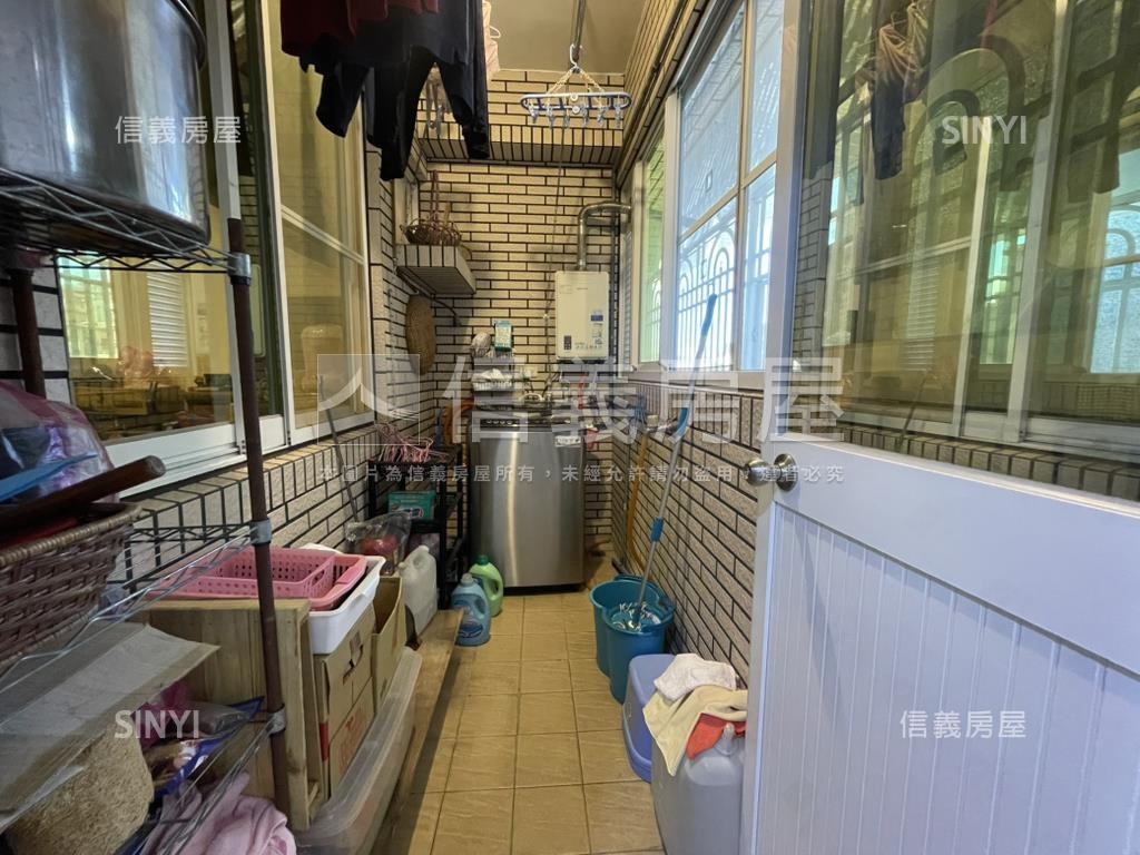 臻愛沐光三房房屋室內格局與周邊環境