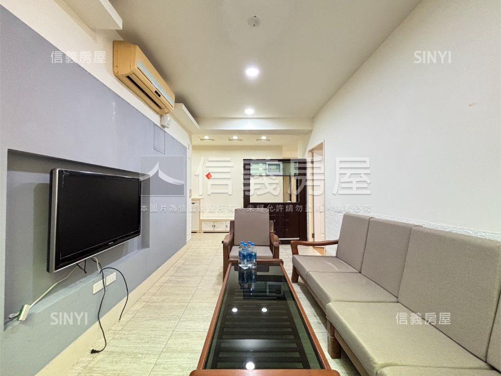 近捷運低總方正公寓三樓房屋室內格局與周邊環境