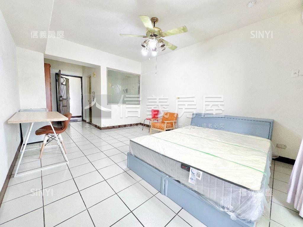 貴族桃源一房一廳附車位房屋室內格局與周邊環境