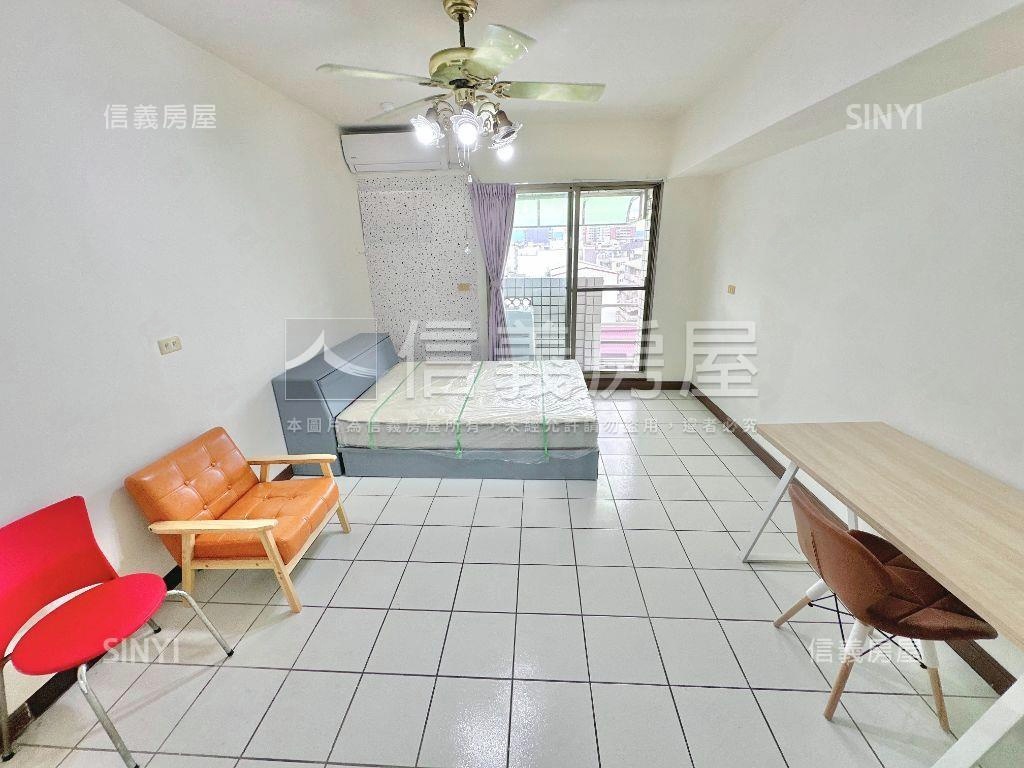 貴族桃源一房一廳附車位房屋室內格局與周邊環境