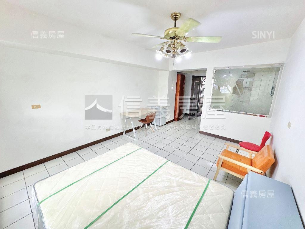 貴族桃源一房一廳附車位房屋室內格局與周邊環境