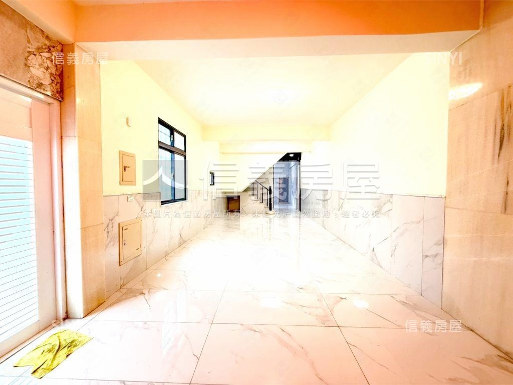 崗石建材好採光邊間透天房屋室內格局與周邊環境