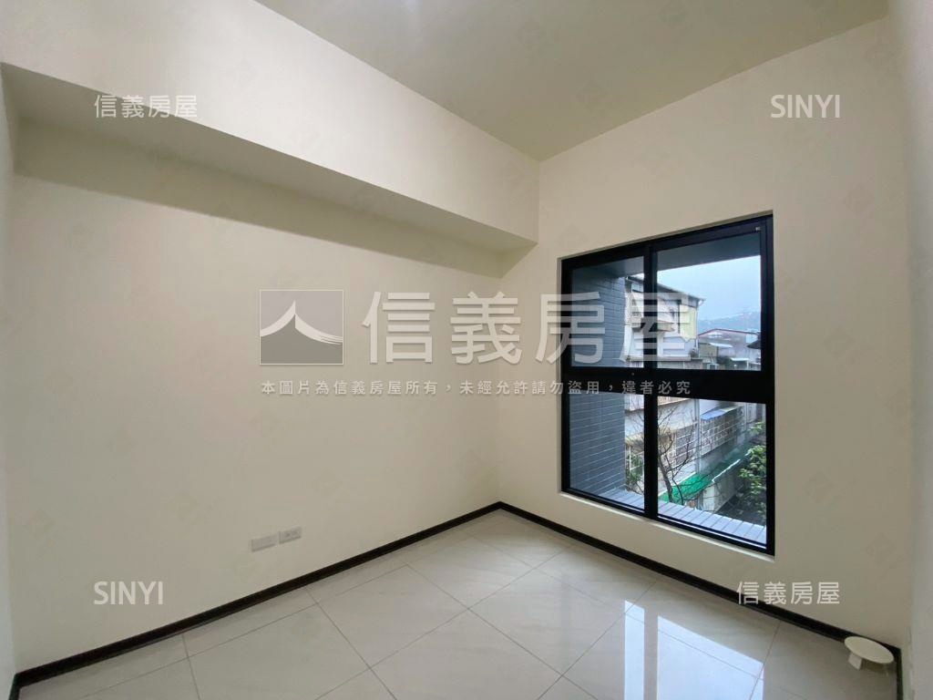 全陽豐會ＳＲＣ制震宅邸房屋室內格局與周邊環境