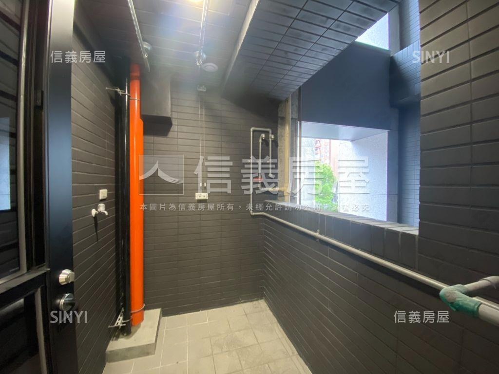 全陽豐會ＳＲＣ制震宅邸房屋室內格局與周邊環境