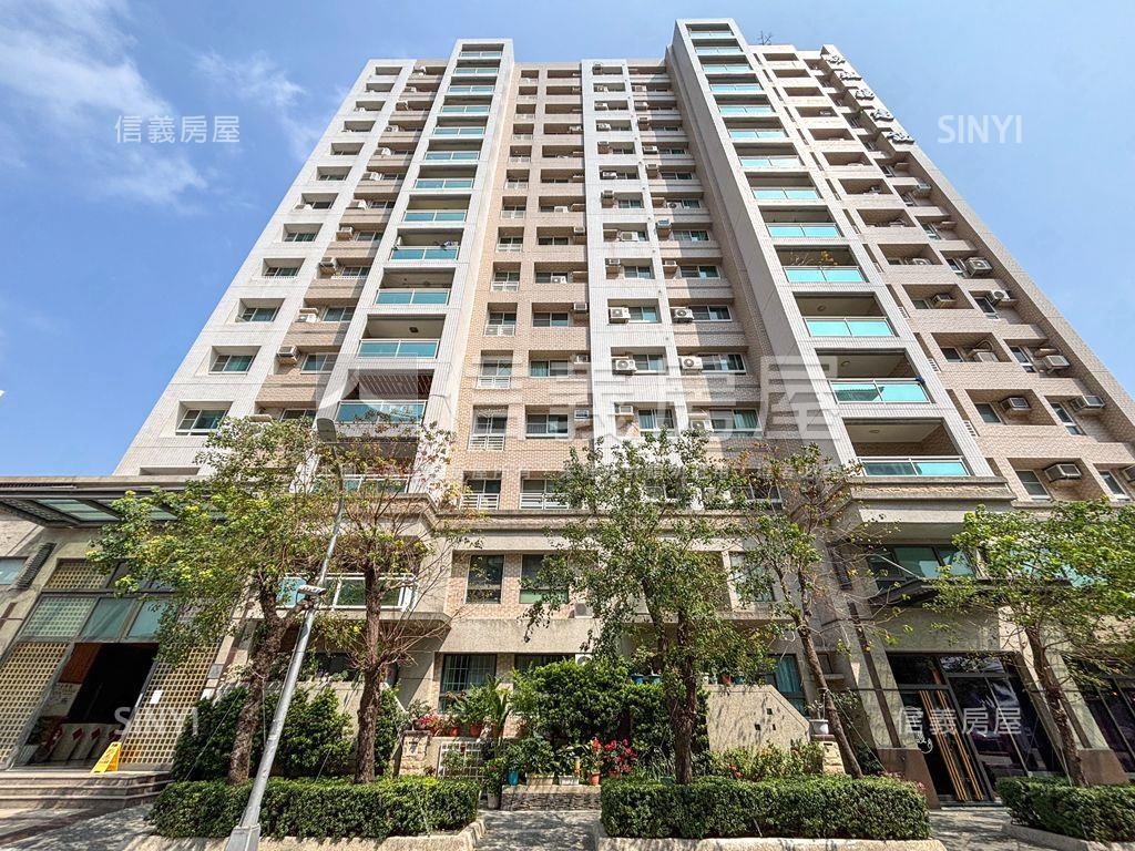 南美術景觀首排四房平車房屋室內格局與周邊環境