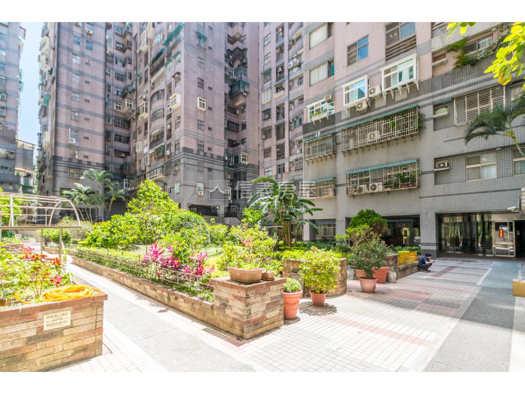 關渡大國二期辦公大空間房屋室內格局與周邊環境